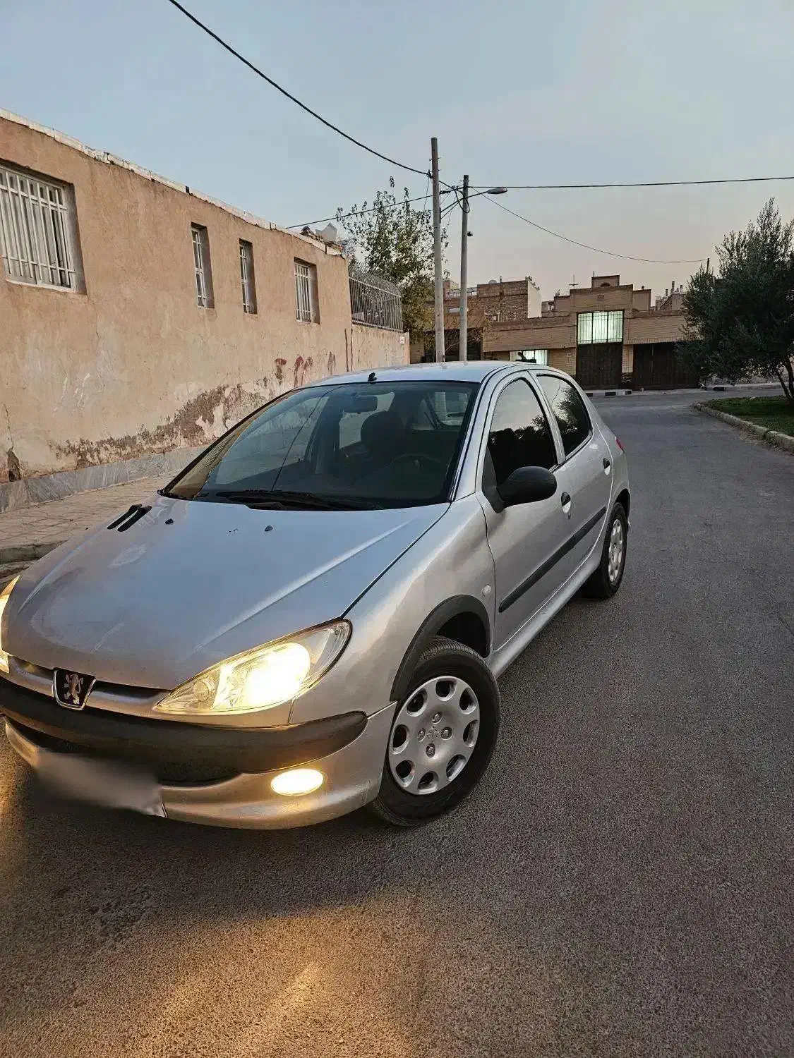 ۲۰۶ مدل ۸۵ خونگی|خودرو سواری و وانت|شاهین‌شهر, شهرک هشت بهشت|دیوار