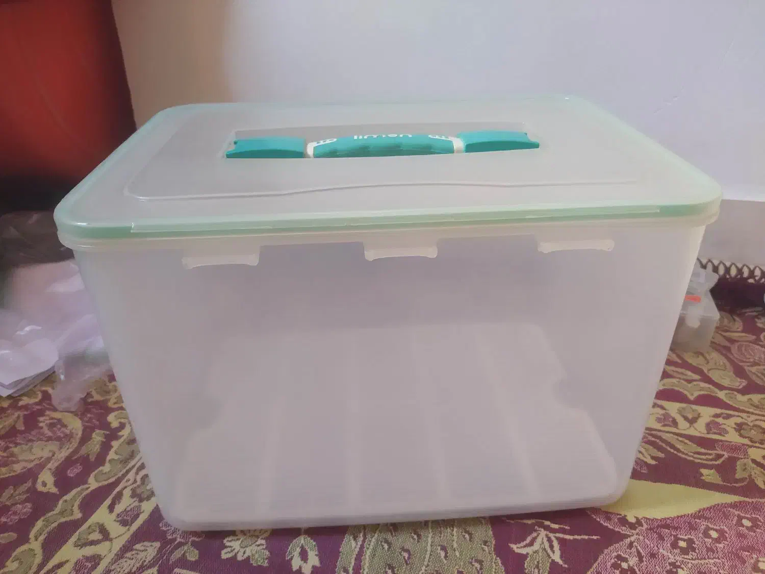 جا نونی|ظروف نگهدارنده، پلاستیکی، یکبارمصرف|رشت, دروازه لاکان|دیوار