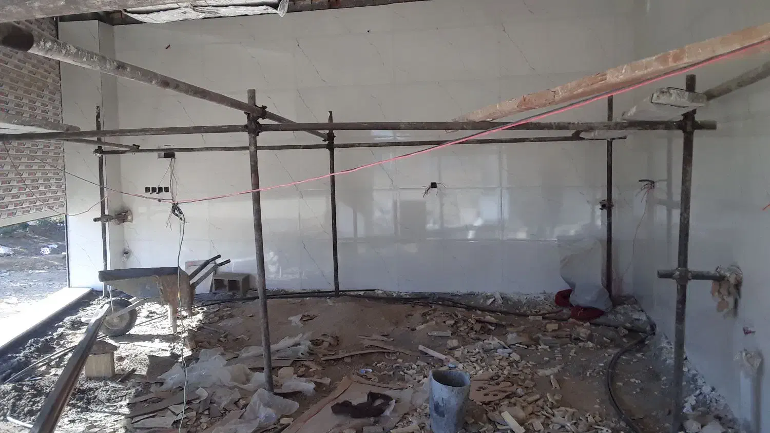 مغازه تجاری درحکمت ۲۴متری پزشکان|فروش مغازه و غرفه|بجنورد, |دیوار