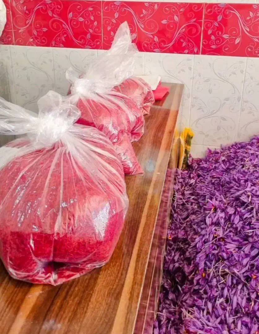 زعفران اصل سرگل/نگین/رویال/ بدون واسطه|خوردنی و آشامیدنی|تهران, آرژانتین|دیوار