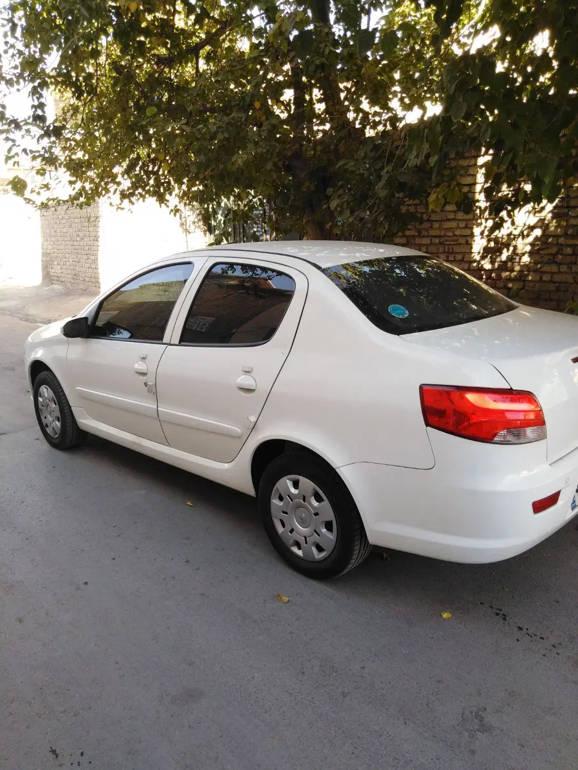 فروش رانا پلاس|خودرو سواری و وانت|شیراز, مسلم|دیوار