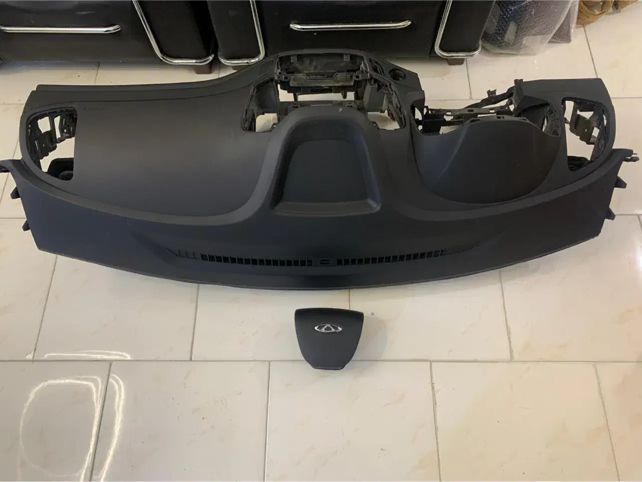 ایربگ تیگو۷ کمربندتیگو۵ اریزو۶پرو داشبورد|قطعات یدکی و لوازم جانبی|تهران, افسریه شمالی|دیوار