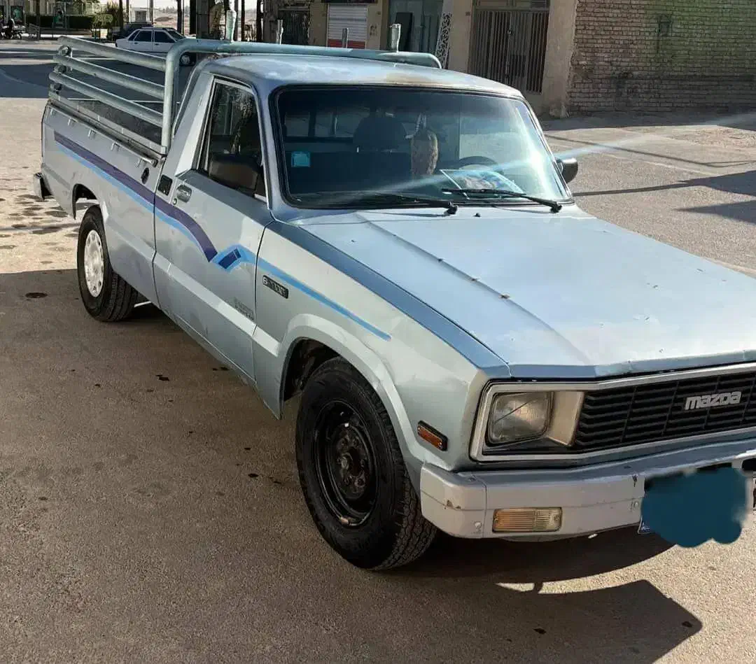 مزدا ۲۰۰۰|خودرو سواری و وانت|شاهینشهر, گرگاب|دیوار