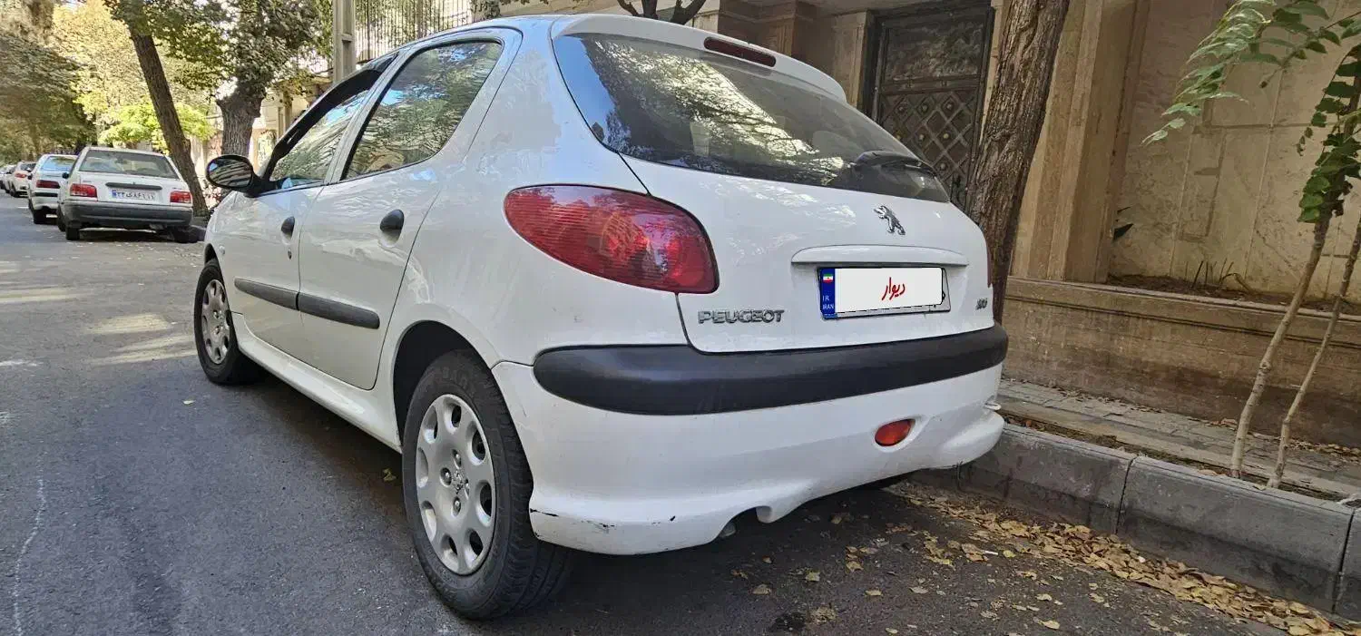 پژو ۲۰۶|خودرو سواری و وانت|تهران, تهرانپارس شرقی|دیوار