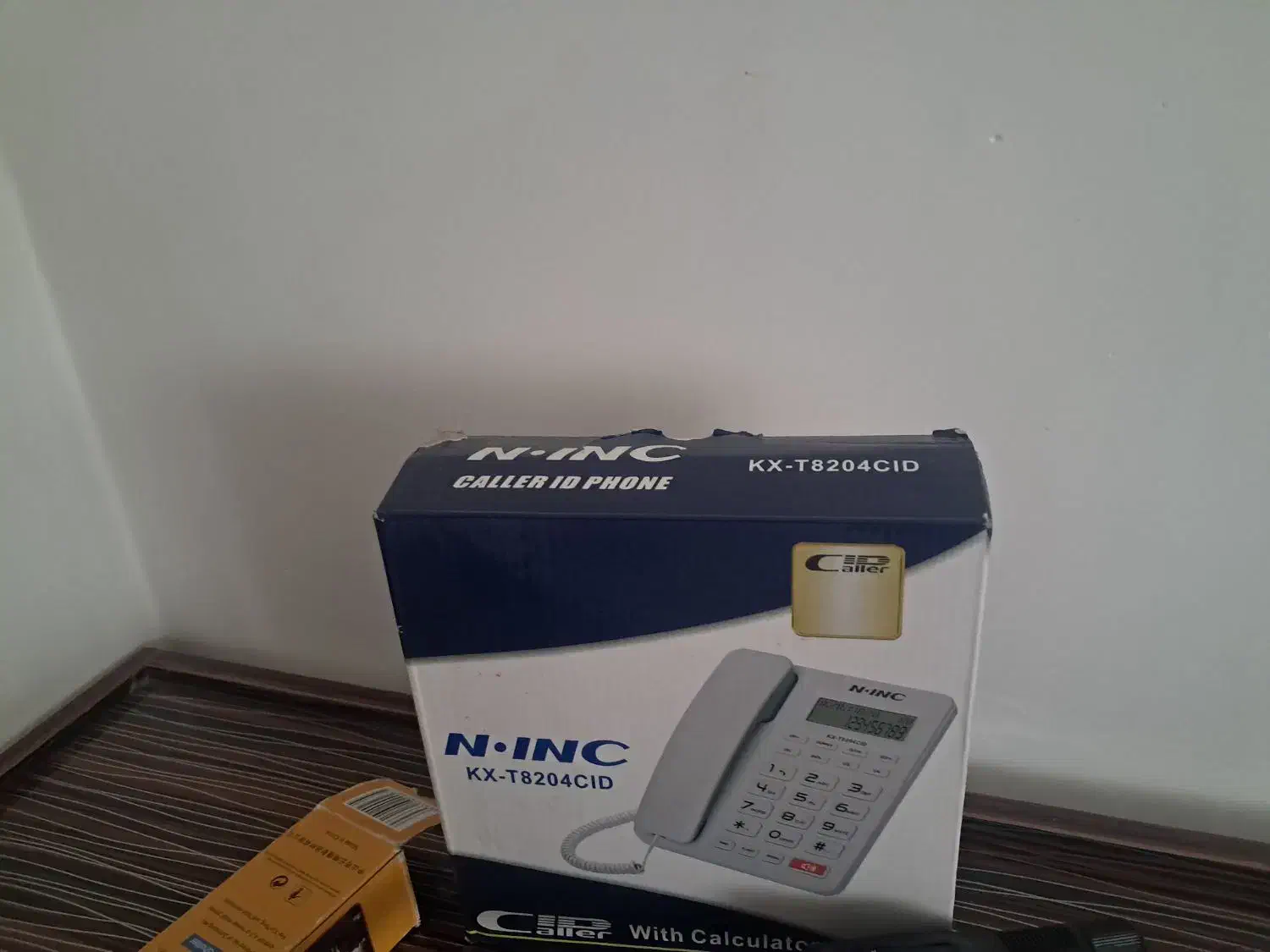 یک عدد تلفن رو میزی|تلفن رومیزی|بندرعباس, |دیوار