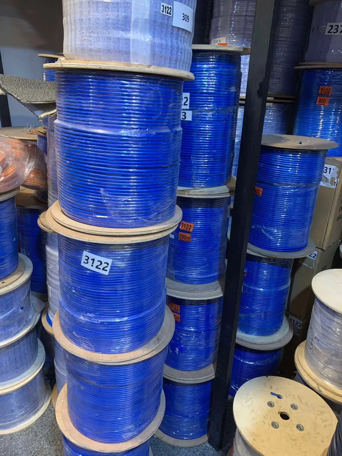 کابل شبکه لگراند|مودم و تجهیزات شبکه|تهران, فلسطین (میدان انقلاب)|دیوار