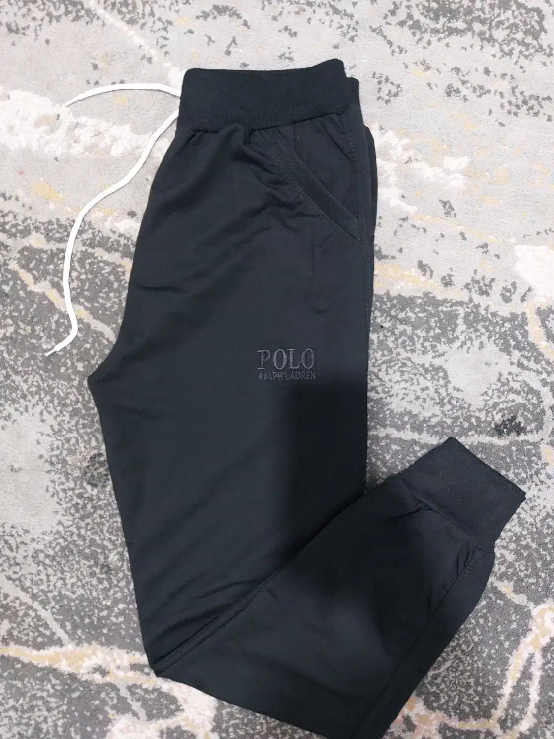 لباس ورزشی|لباس|گلبهار, شهر جدید گلبهار|دیوار