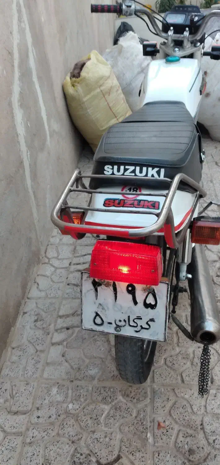 ax100 رنگ فابریک|موتورسیکلت|لالجین, |دیوار