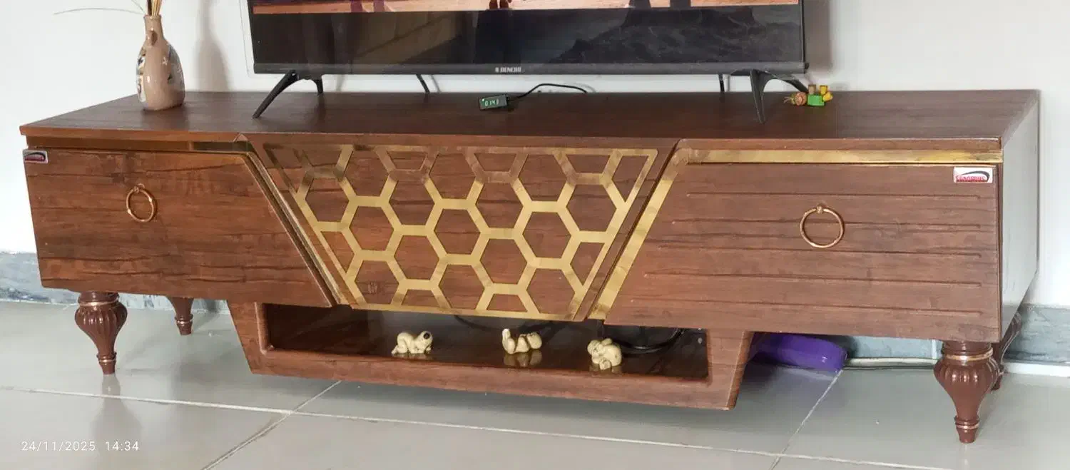 میز تلوزیون|میز تلویزیون|مهاباد (آذربایجان غربی), |دیوار