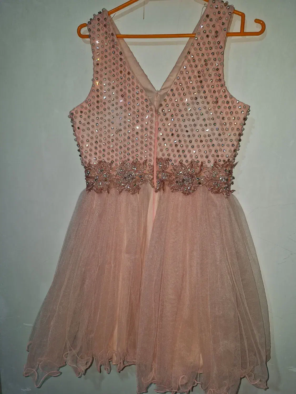 لباس مجلسی|لباس|گنبد کاووس, |دیوار