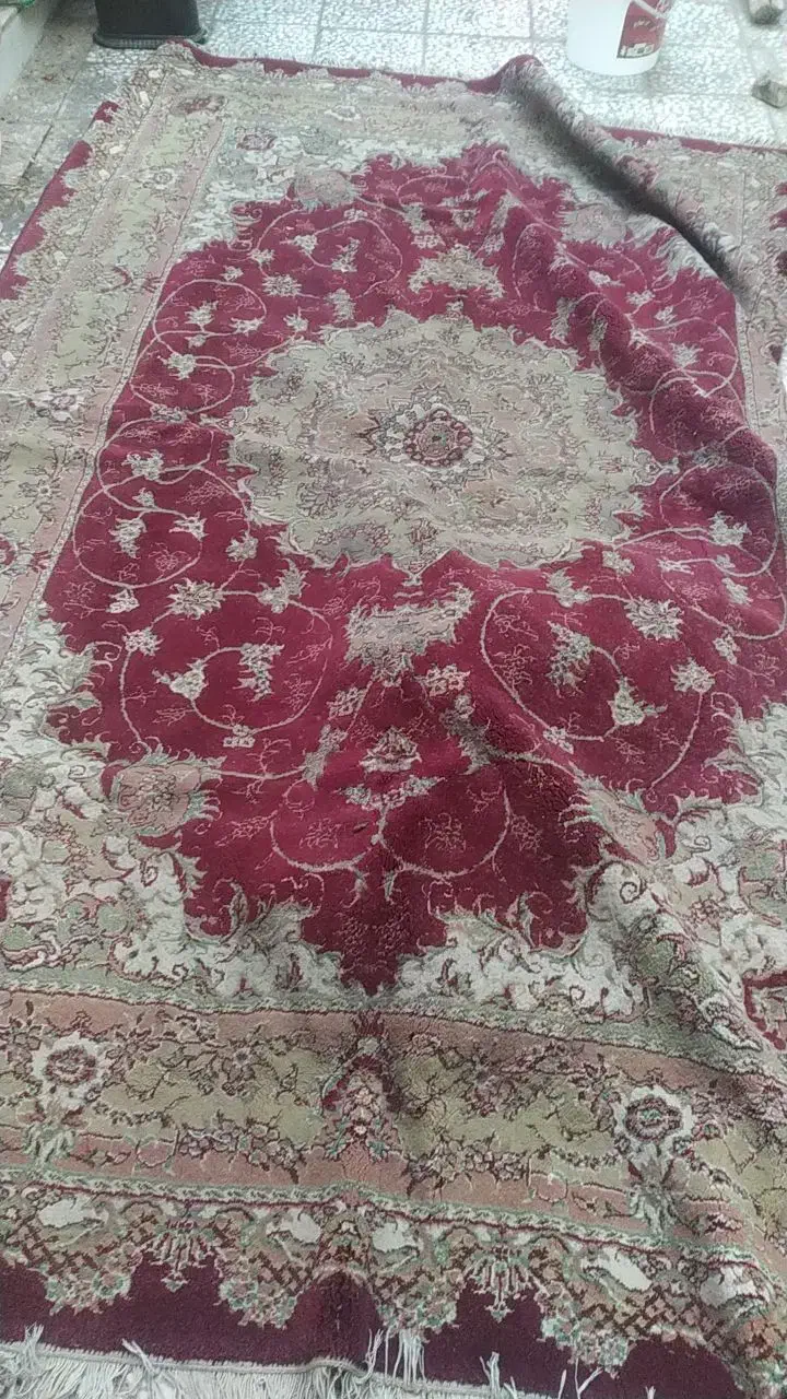 فرش شش متری تک هست دوتا گلیم طبق عکس سهتادوملیون|فرش|قم, چهل اختران|دیوار