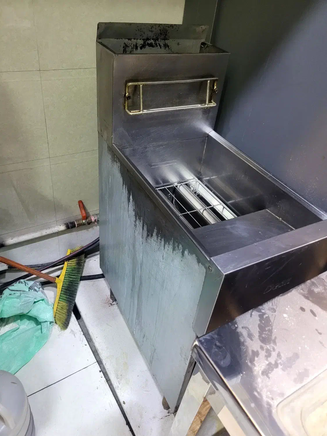 وسایل فست فود|کافیشاپ و رستوران|قم, شهرک مهدیه (مدرس)|دیوار