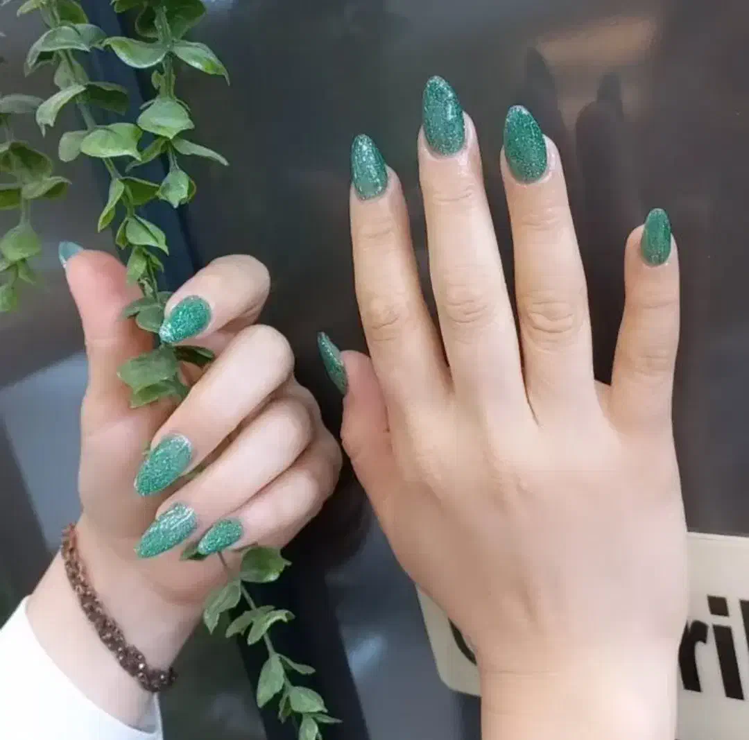 خدمات ناخن|خدمات آرایشگری و زیبایی|خوی, |دیوار