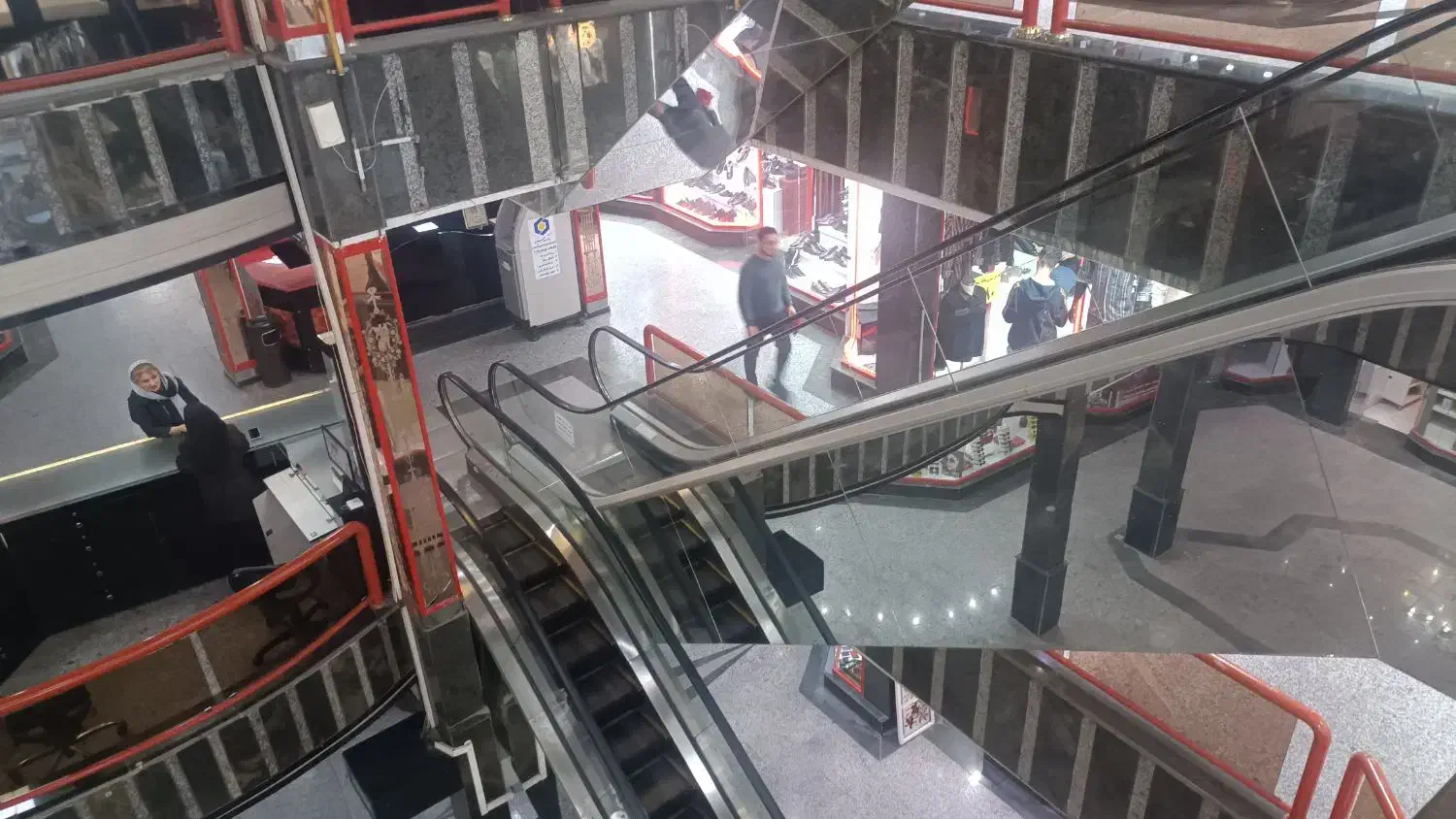 فروش تعداد محدودی مغازه تجاری در خیام جنوبی|فروش مغازه و غرفه|ارومیه, |دیوار