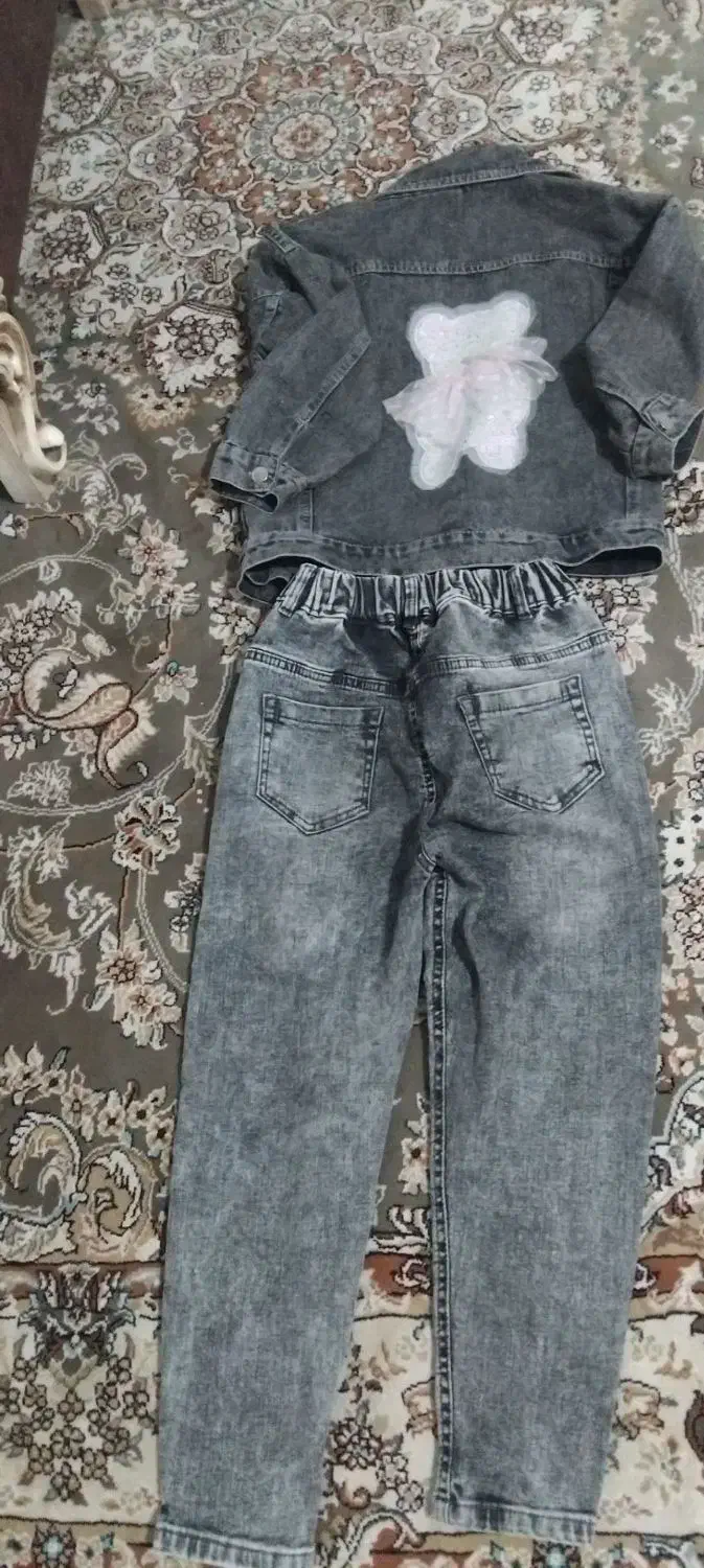 کت شلوارلی دخترونه|کفش و لباس بچه|چهارباغ, |دیوار