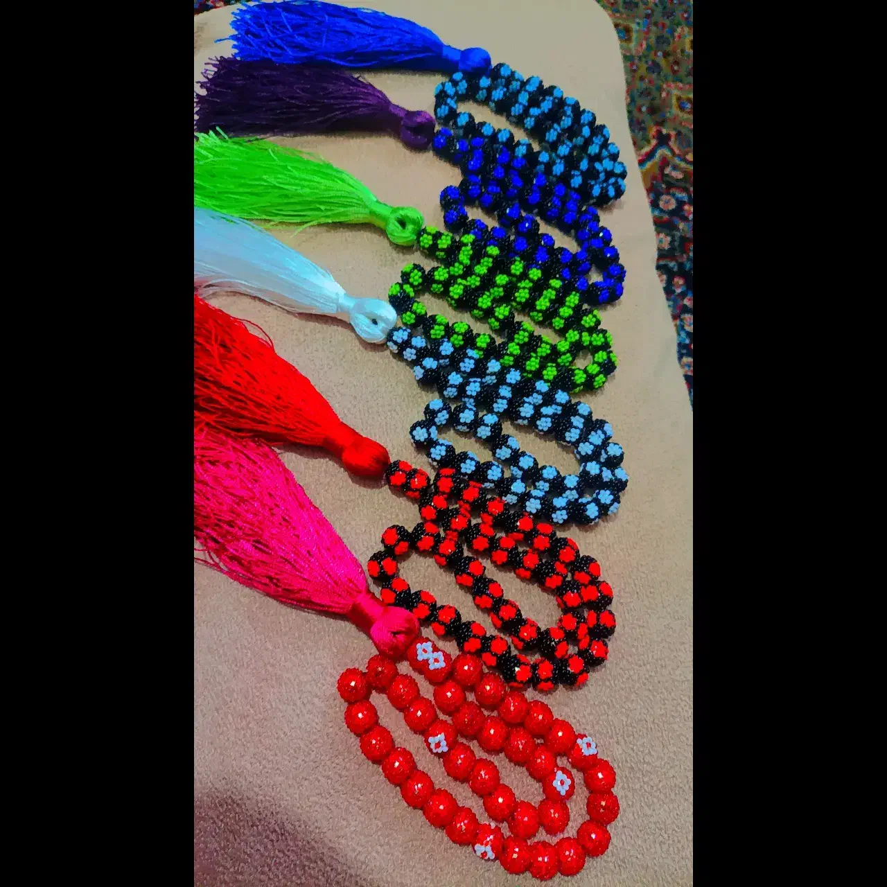 تسبیح و دسته کلید زندان بافت|زیورآلات و اکسسوری|جوانرود, |دیوار