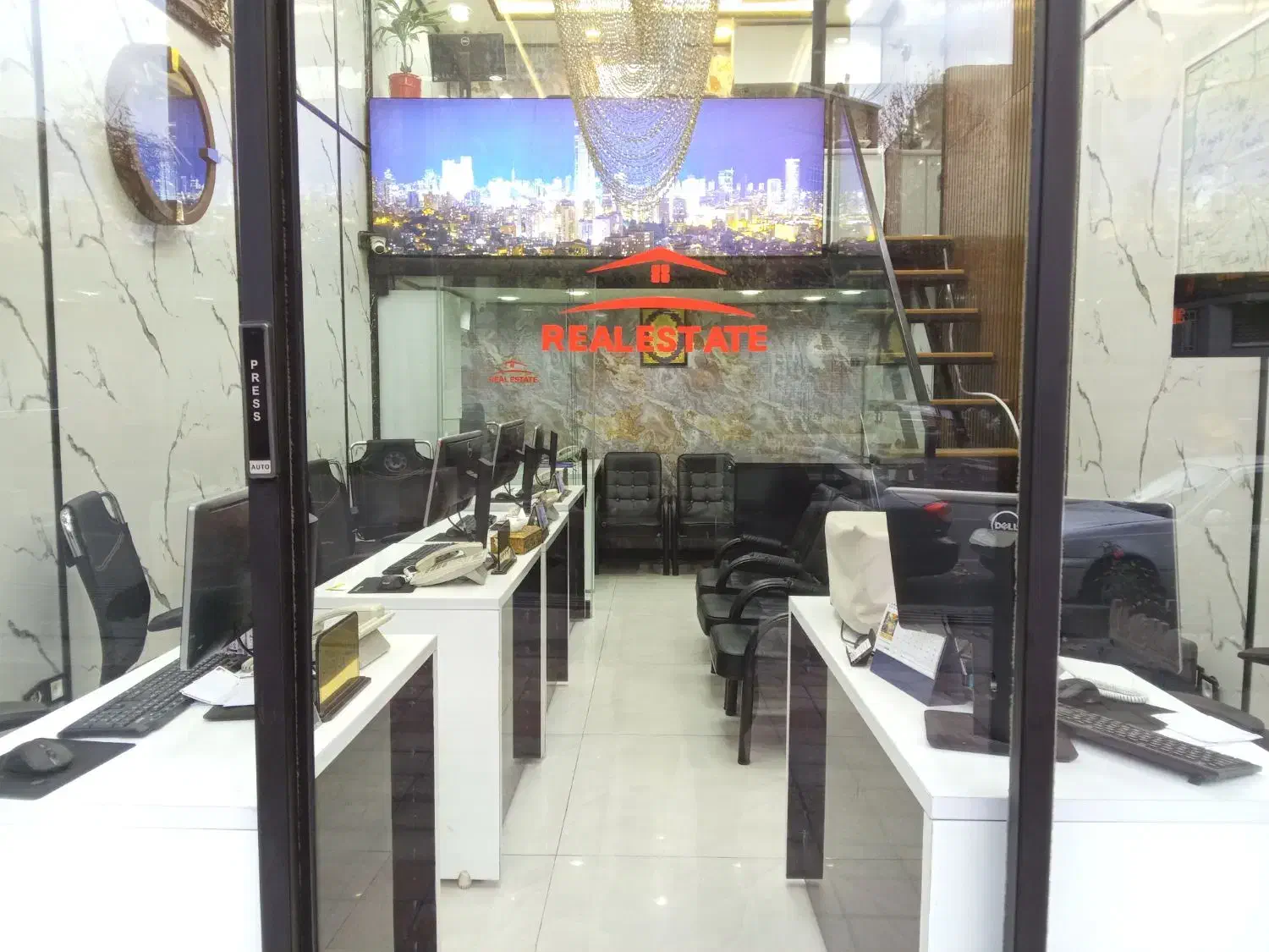 26متر|اجارهٔ مغازه و غرفه|تهران, هفت حوض|دیوار