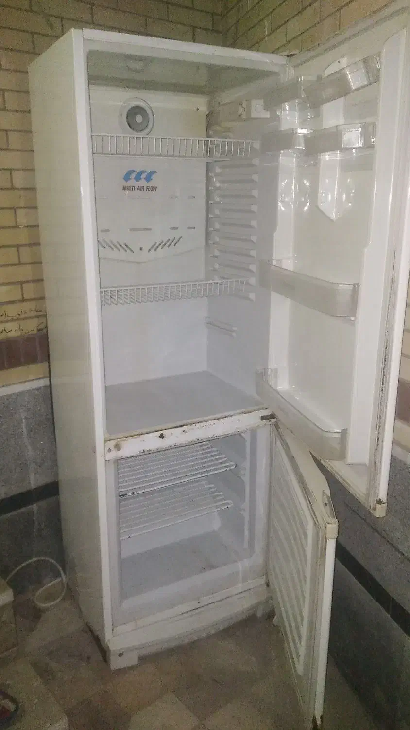 یخچال قدیمی|یخچال و فریزر|شیراز, محراب|دیوار