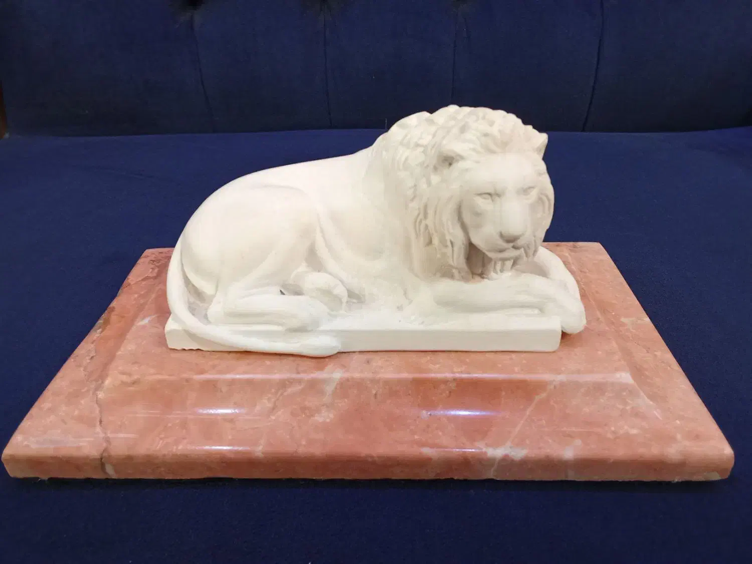 مجسمه سنگی|مجسمه، تندیس، ماکت|تبریز, |دیوار