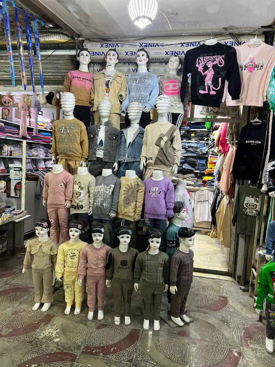 واگذاری مغازه پوشاک بچه|اجارهٔ مغازه و غرفه|بانه, |دیوار