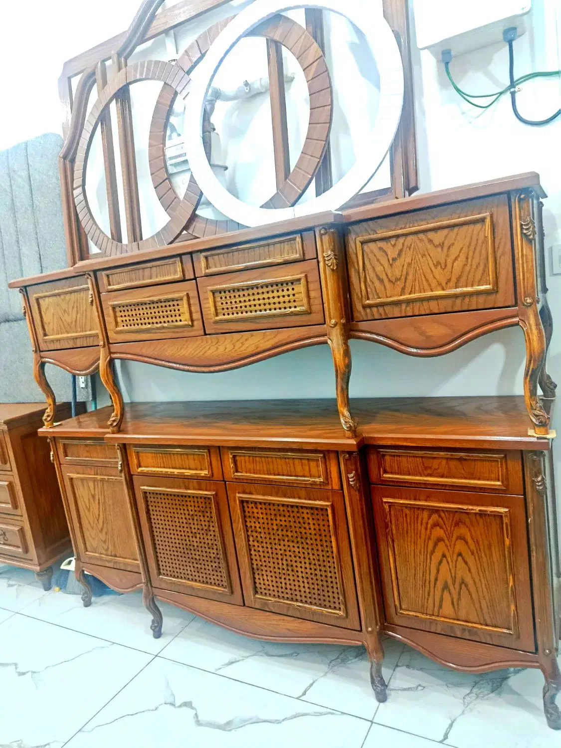 میزتلوزیون و کنسول|میز تلویزیون|تربت جام, تیپ ۳۸ زرهی تربت جام|دیوار