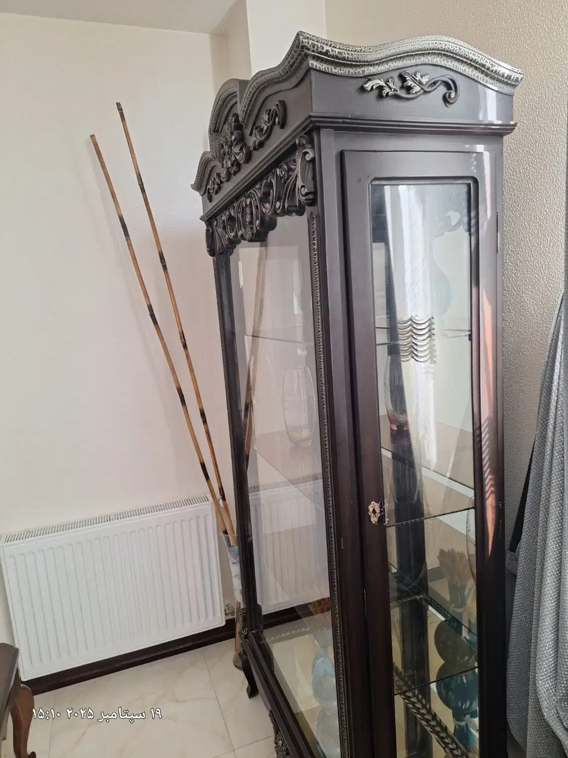 ویترین چوب اینه کاری دودرب باریک|بوفه، ویترین، کنسول|شاهینشهر, شهرک گلدیس|دیوار