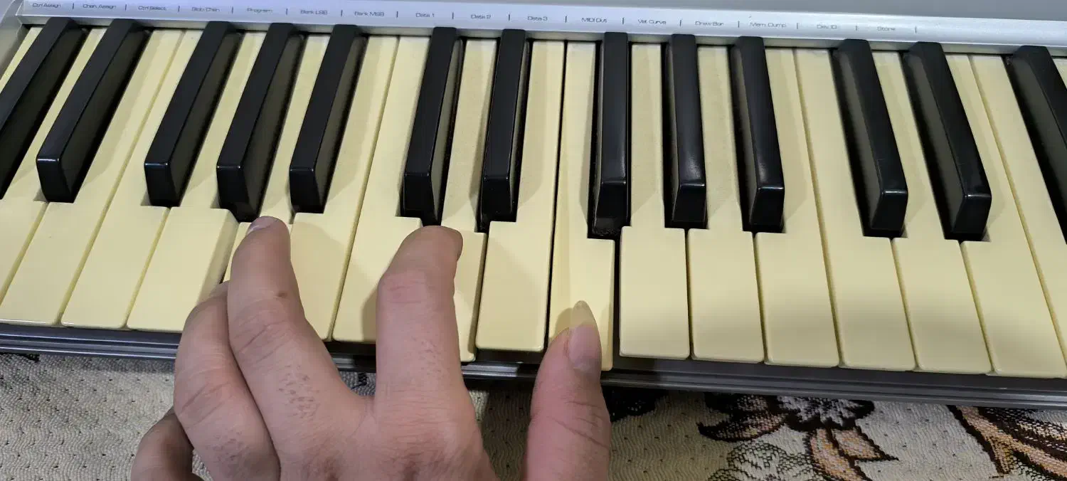 میدی کنترلر اکسیژن برای ارگ اندروید|پیانو، کیبورد، آکاردئون|اصفهان, باغ زرشک|دیوار