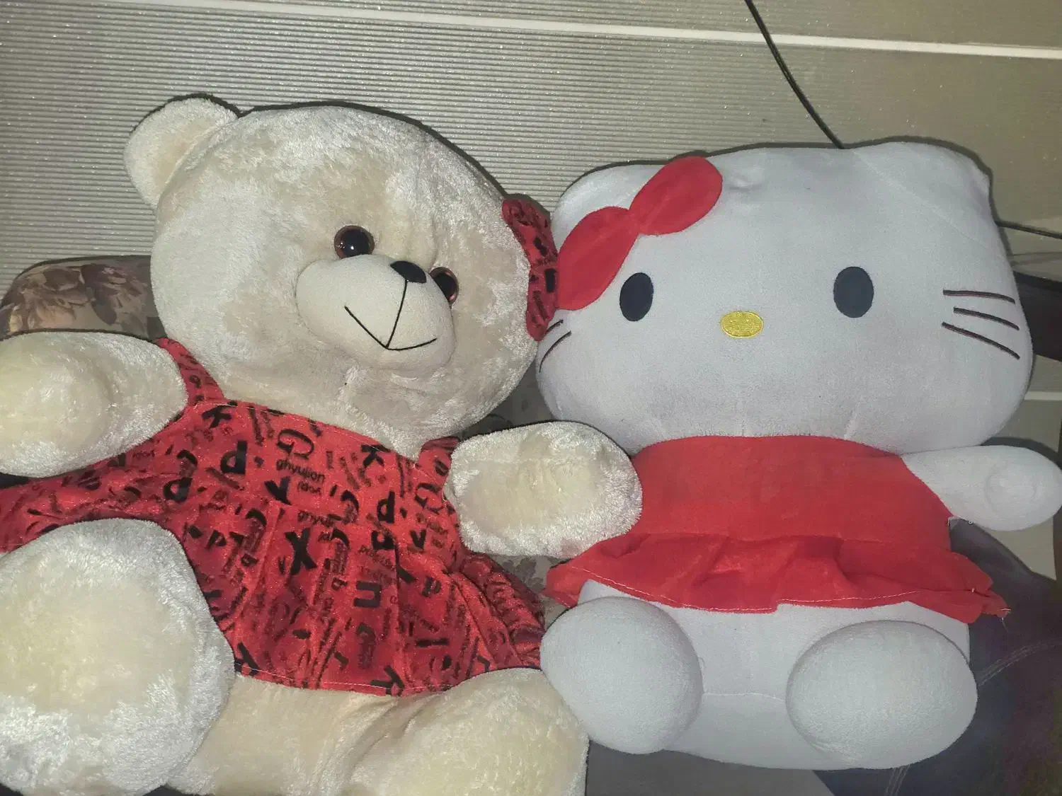 ماشین بازی و عروسک|اسباببازی بچه|تهران, حسینآباد|دیوار