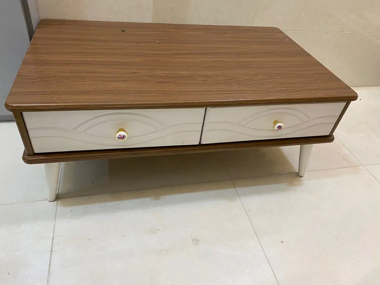 میز جلو مبلی|مبلمان خانگی و میز عسلی|کرمان, |دیوار