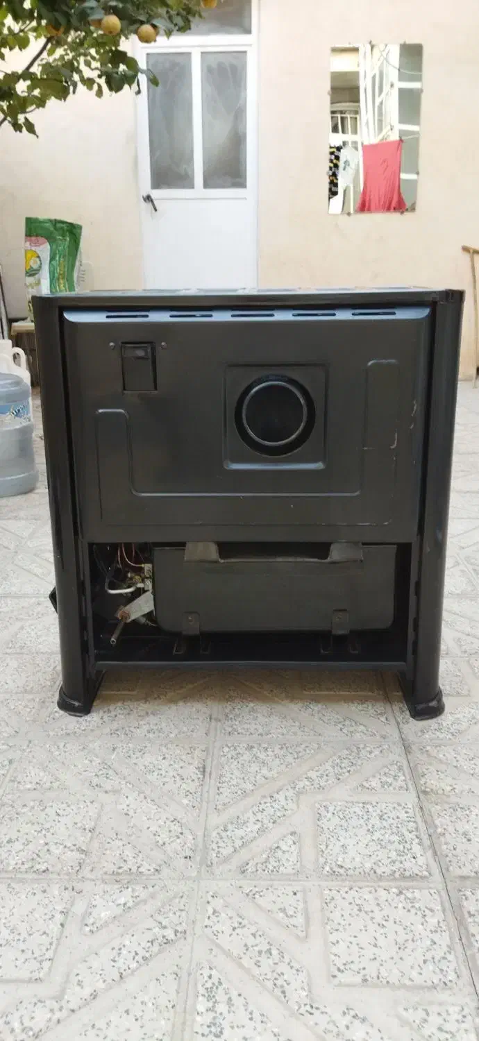 بخاری ۱۲ هزار در حد نو|بخاری، هیتر، شومینه|مریوان, |دیوار