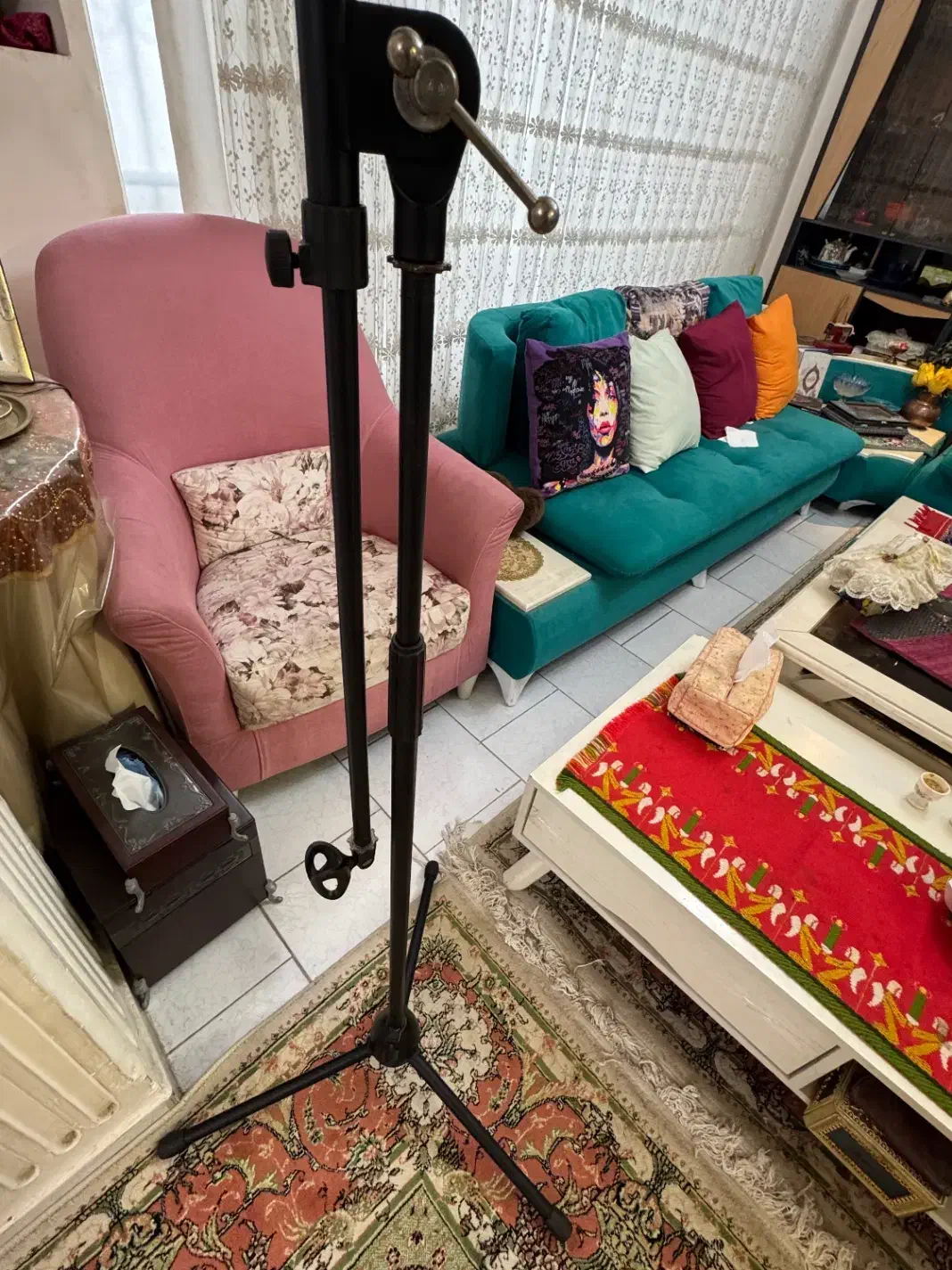 پایه میکروفون|آلات موسیقی|آمل, |دیوار