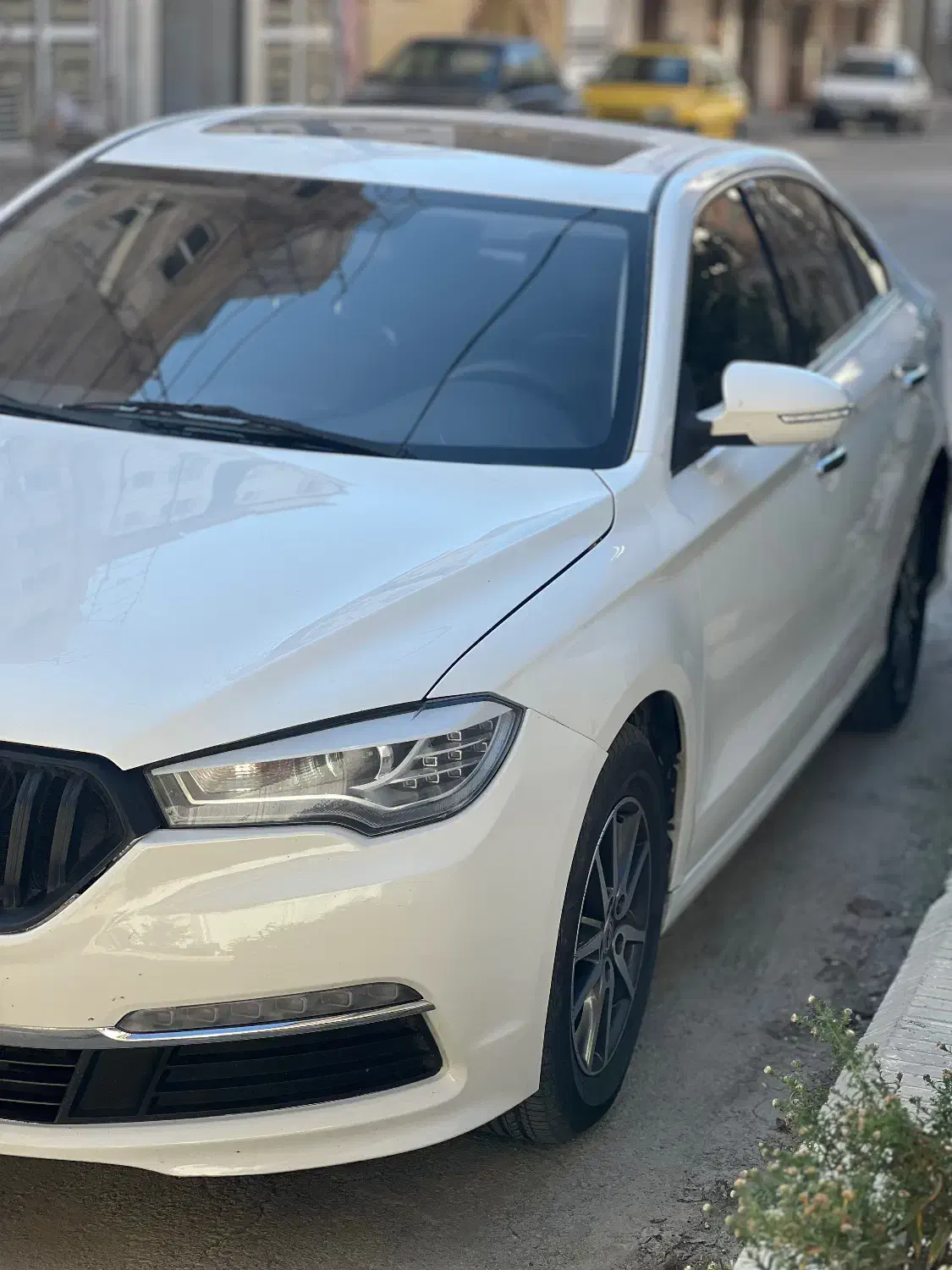 ایفان۸۲۰|خودرو سواری و وانت|ارومیه, |دیوار