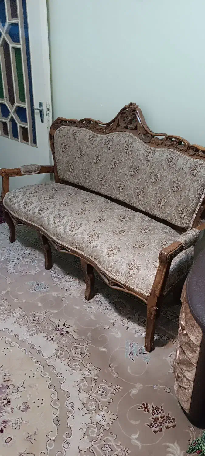 مبل سلطنتی تمیز|مبلمان خانگی و میز عسلی|اصفهان, محمودیه|دیوار