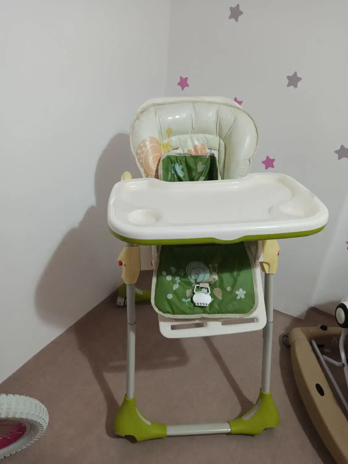 صندلی غذای کودک|تخت و صندلی بچه|خوی, |دیوار