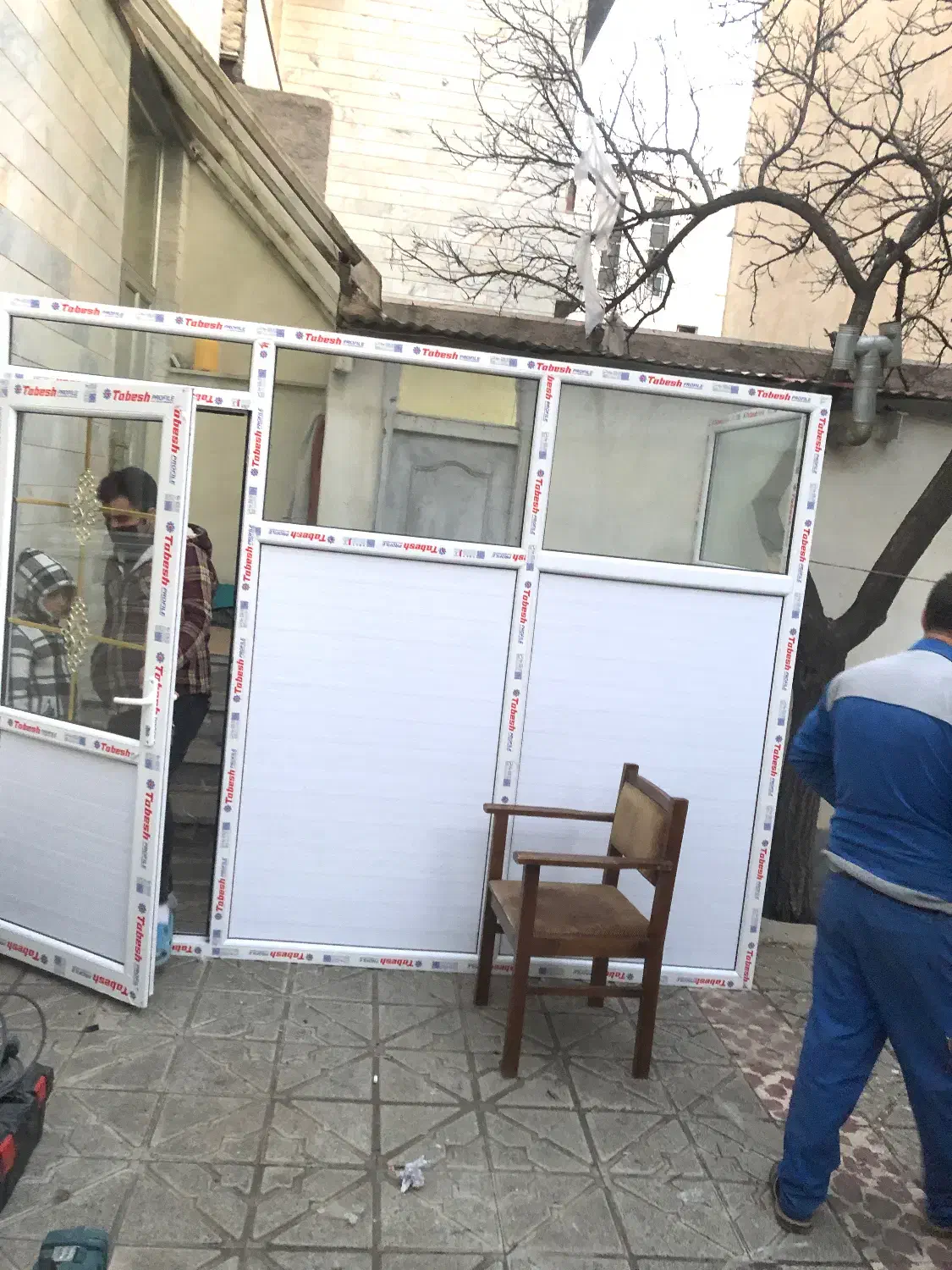 درب پنچره پی وی سی ،اینه های طرح دار، جوشکاری|خدمات پیشه و مهارت|اردبیل, |دیوار