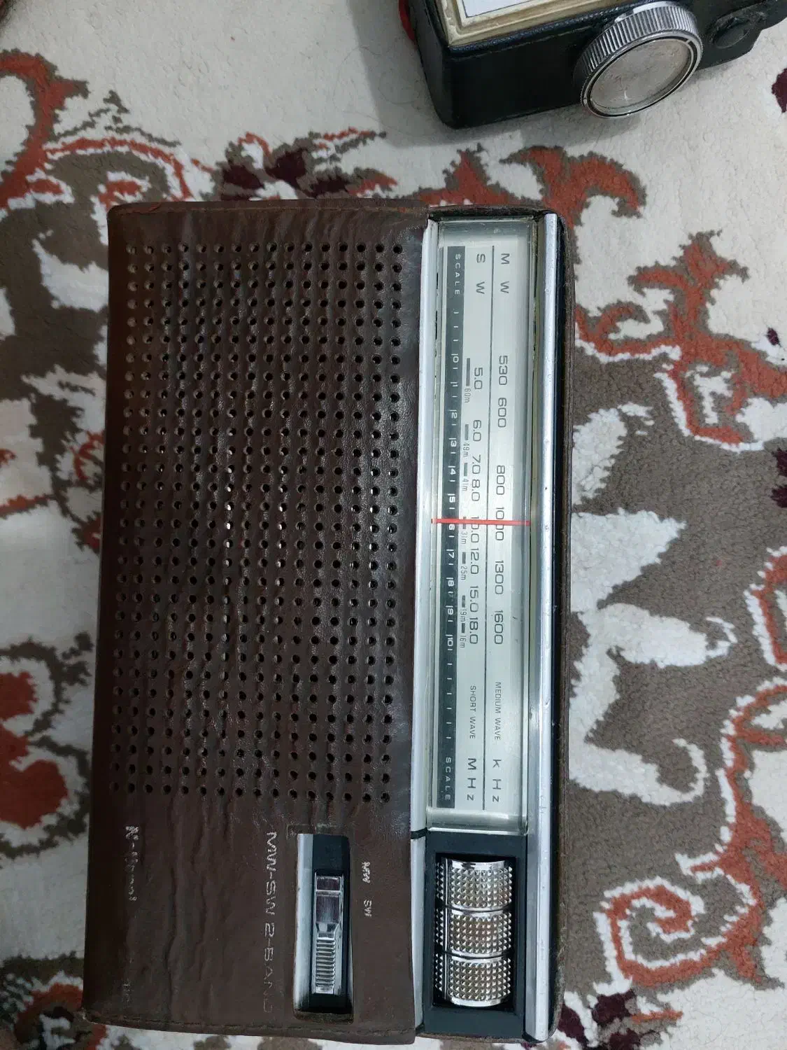 رادیو نوستالژی عتیقه کلکسیونی|کلکسیون اشیاء عتیقه|بوشهر, |دیوار