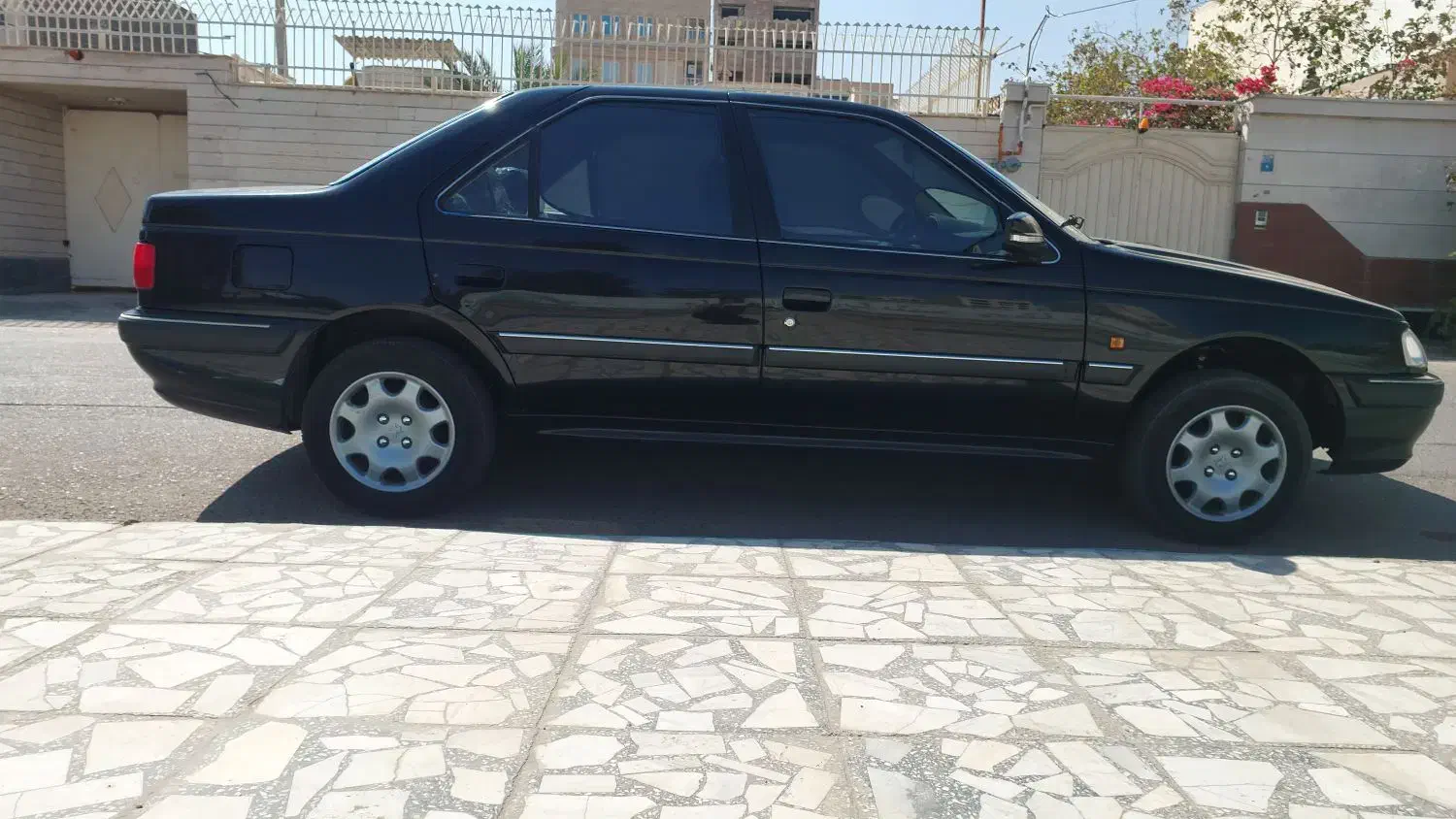 پژو پارس|خودرو سواری و وانت|زاهدان, |دیوار