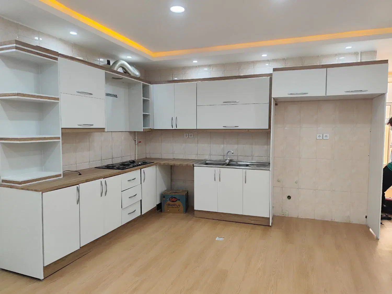 فروش کاغذدیواری و کفپوش و برچسب کابینت|خدمات پیشه و مهارت|امیدیه, |دیوار