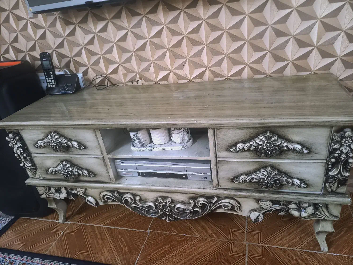 میز تلویزیون|میز تلویزیون|قرچک, مهدیه|دیوار