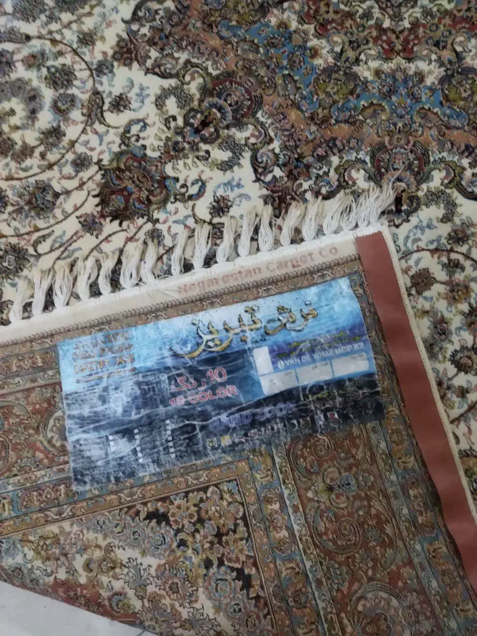 یک تخته فرش ۶متری ۷۰۰شانه کاملا سالم|فرش|اردبیل, |دیوار