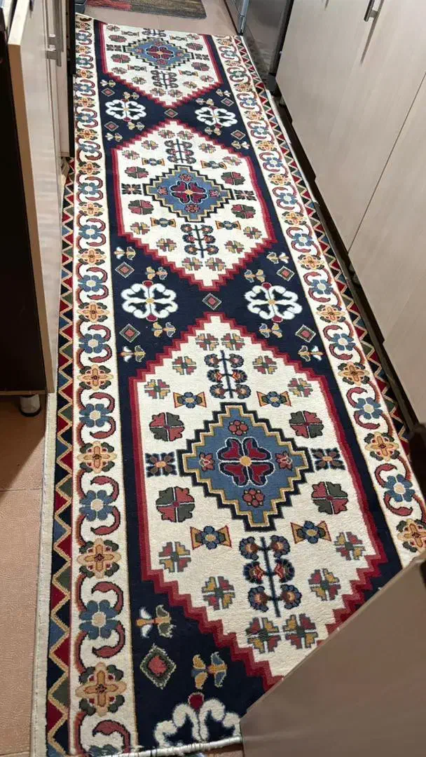 فرش کناره طرح سنتی|فرش|ارومیه, |دیوار