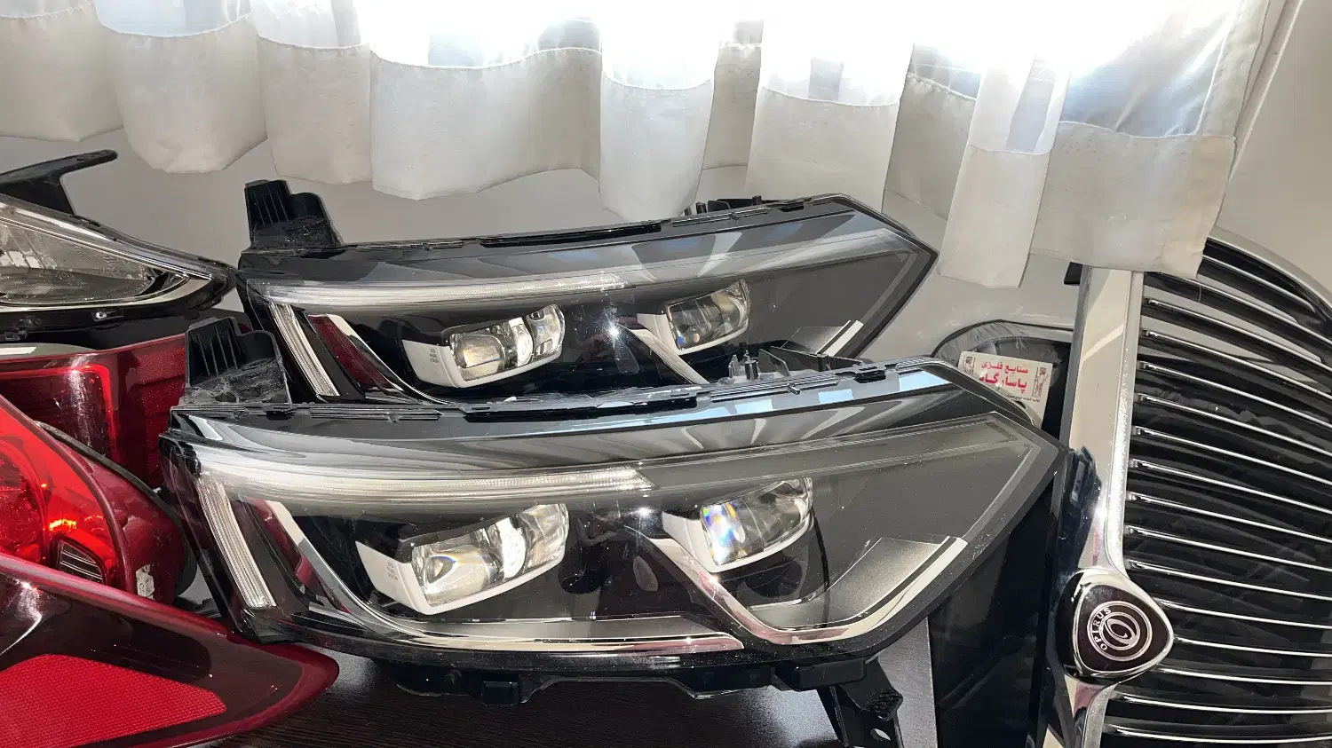 چراغ کولیوس ۲۰۱۷ و ۲۰۱۸ خطر bmw x6 چراغ اپیروس|قطعات یدکی و لوازم جانبی|تهران, ظفر|دیوار
