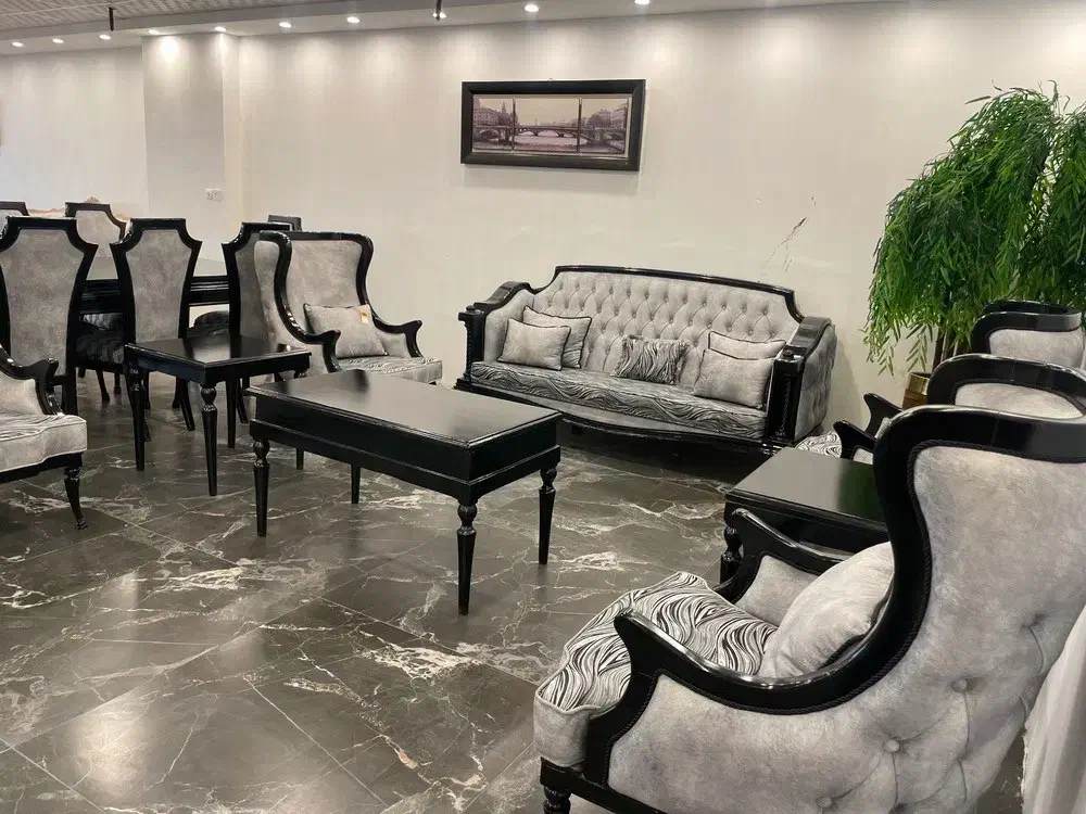 مبل سلطنتی مینیمال کلاسیک در کرج|مبلمان خانگی و میز عسلی|کرج, چمران|دیوار