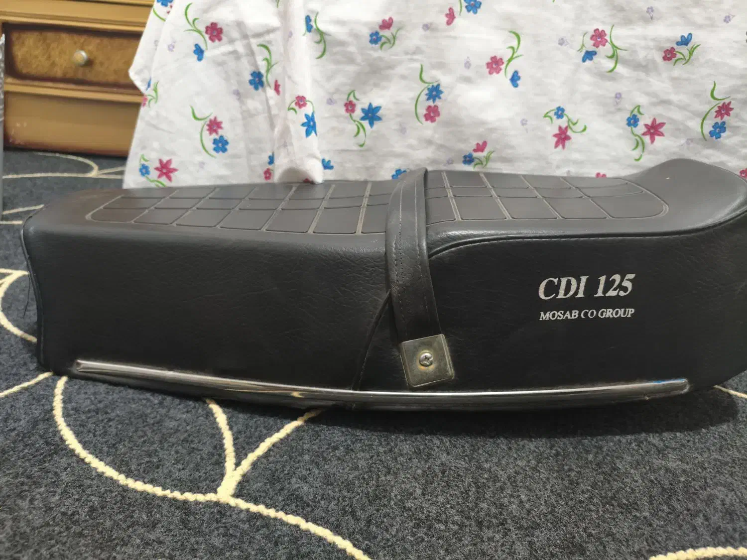 باک و زین موتور 125 کاربراتور|قطعات یدکی و لوازم جانبی|سیرجان, |دیوار