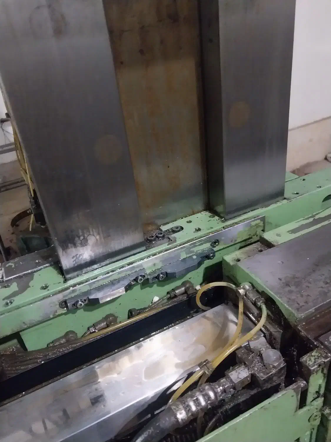 دستگاه فرز cnc ( خاموش )|ماشینآلات صنعتی|کرج, شهرک رضوانیه|دیوار