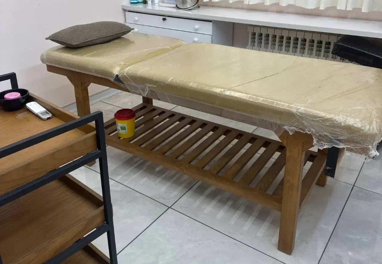 تخت فشیال|آرایشگاه و سالن‌های زیبایی|لاهیجان, گلستان|دیوار