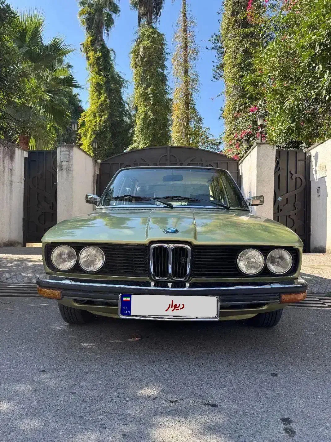 بی ام و|خودرو کلاسیک|قائمشهر, |دیوار