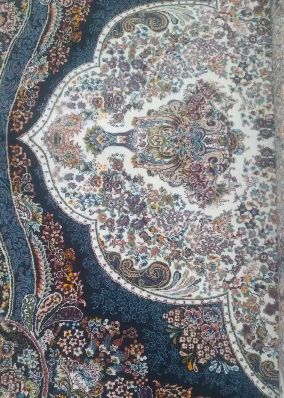 دوعدد فروش در حد نو|فرش|قم, امامزاده ابراهیم|دیوار