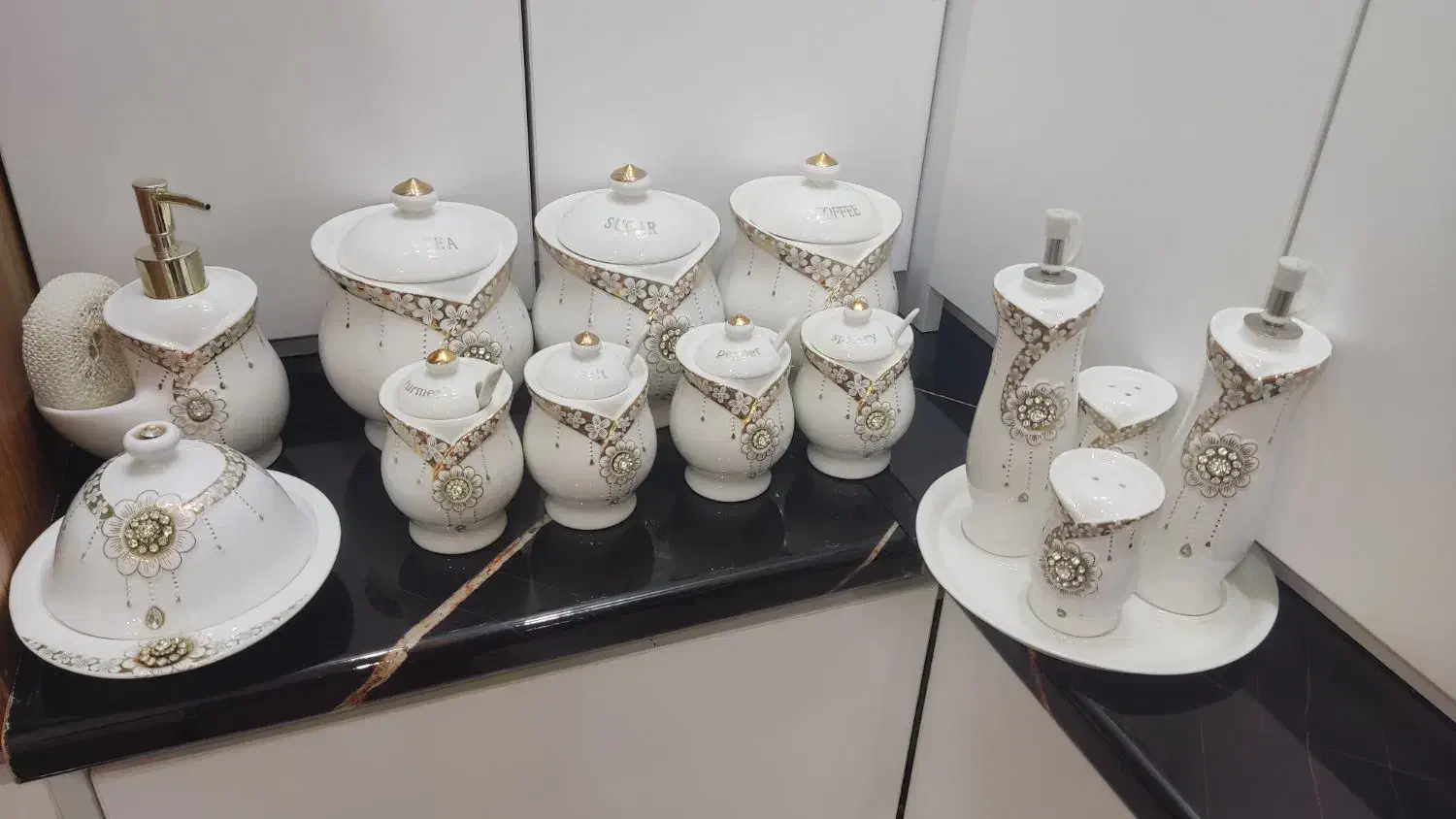 پاسماری نو|ظروف سرو و پذیرایی|ساوه, |دیوار