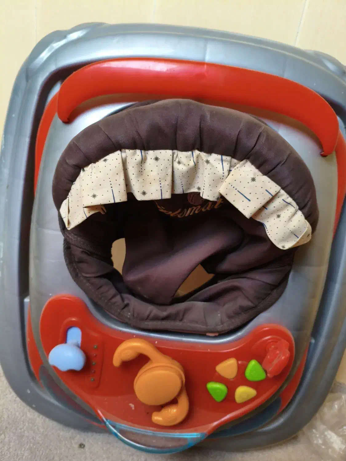 فروش رورووک و آغوشی و کالاسکه دلیجان در حد نو|اسباب و اثاث بچه|فولادشهر, مسکن مهر فولادشهر|دیوار